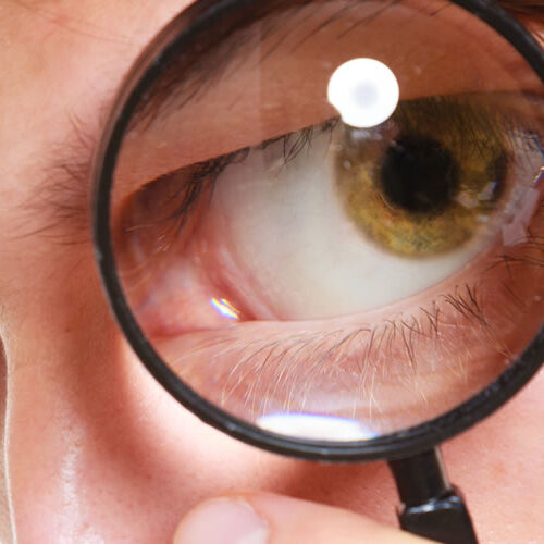 TRAS LA PISTA. CONCURSO EN LA BIBLIOTECA