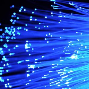 CHARLA SOBRE FIBRA ÓPTICA