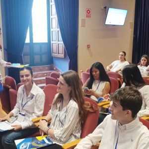 Debate Parlamentario en el Palacio de la Merced