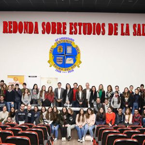 MESA REDONDA SOBRE ESTUDIOS DE LA SALUD