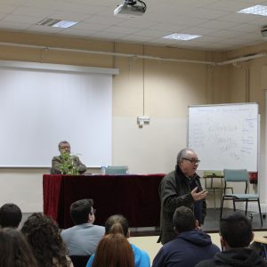 CONFERENCIA DE PEDRO MACÍAS