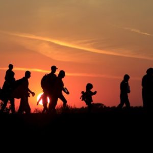 INMIGRACIÓN Y REFUGIADOS
